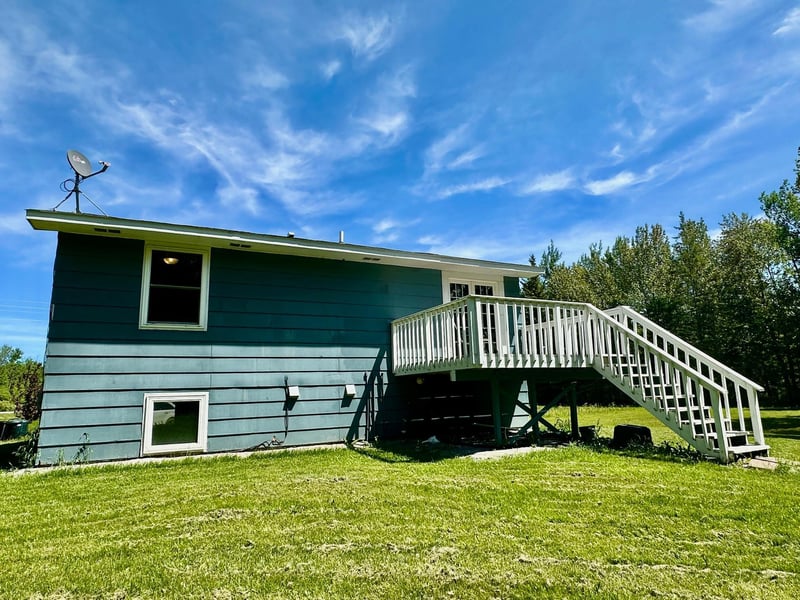 40251 State Highway 313, Warroad, MN 56763