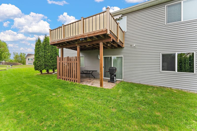 12012 Mayview Curve, Lindstrom, MN 55045