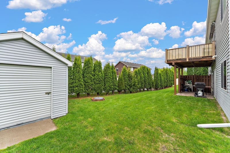 12012 Mayview Curve, Lindstrom, MN 55045