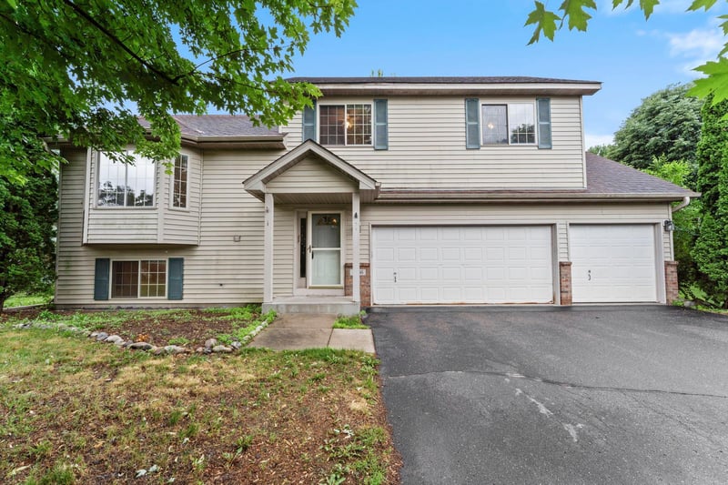 4186 Upper 156th Ct W, Rosemount, MN 55068