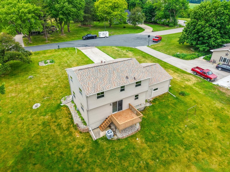 720 Campbell Ct, Pine Island, MN 55963