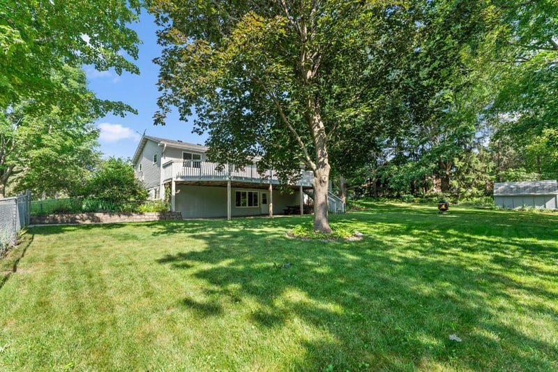 3840 Riverton Ave, Eagan, MN 55122