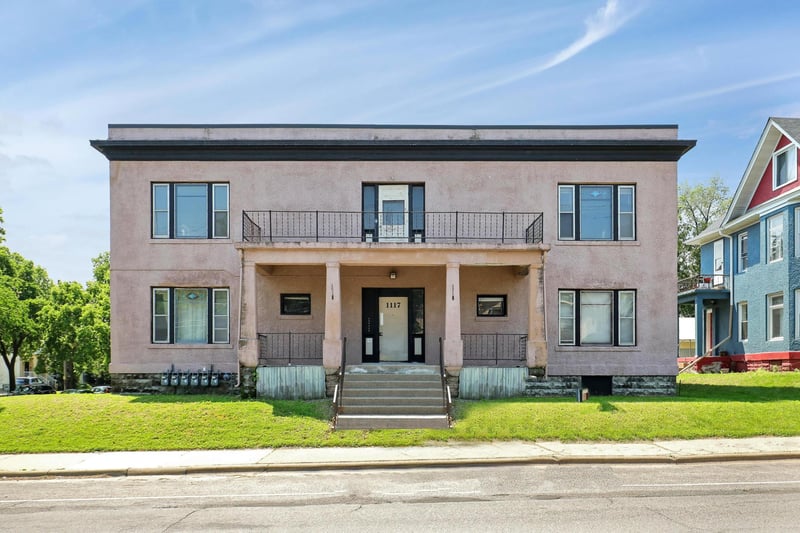 1117 E 31st St, Minneapolis, MN 55407