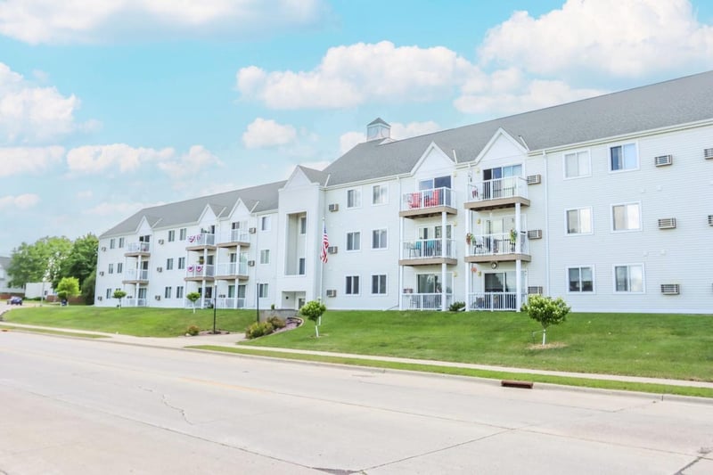 101 Albion Ave #307, Fairmont, MN 56031