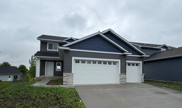 987 45th Ave NE, Saint Cloud, MN 56304