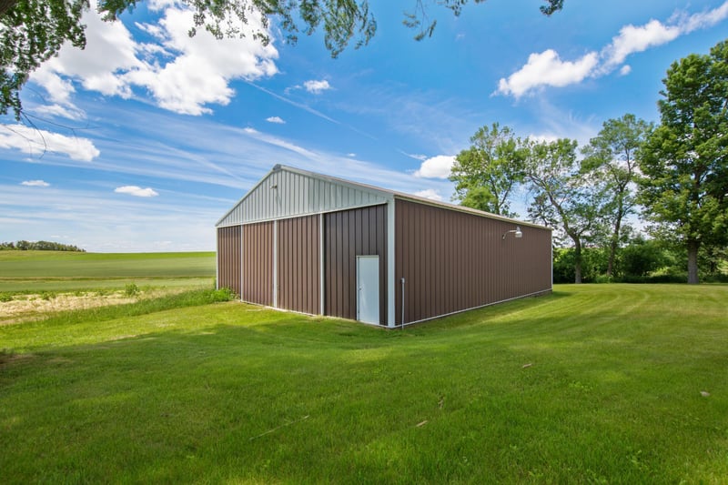 21500 Hayward Ave, Faribault, MN 55021