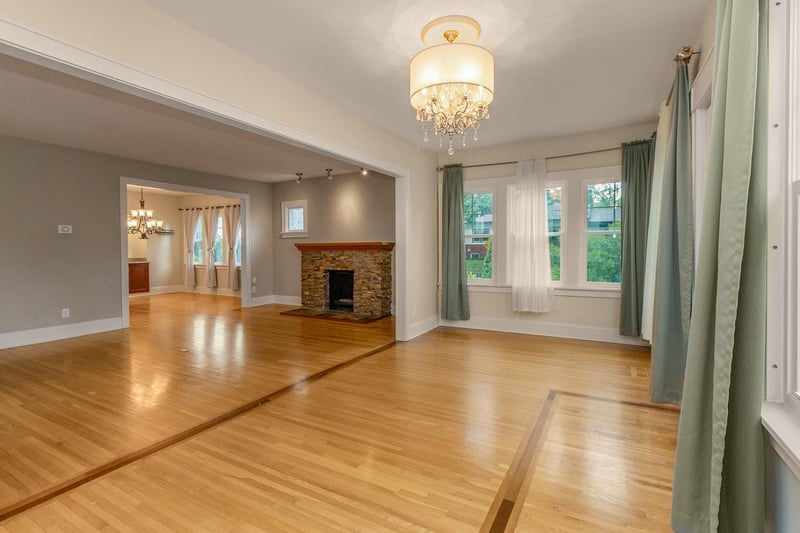 1004 Sheridan Ave N, Minneapolis, MN 55411