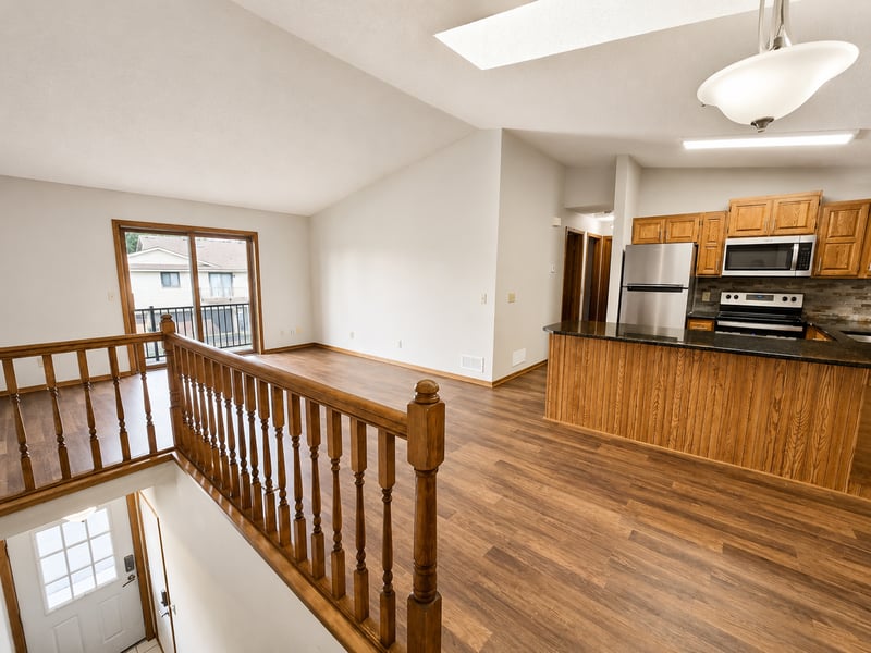 11173 Edgewood Cir N, Champlin, MN 55316
