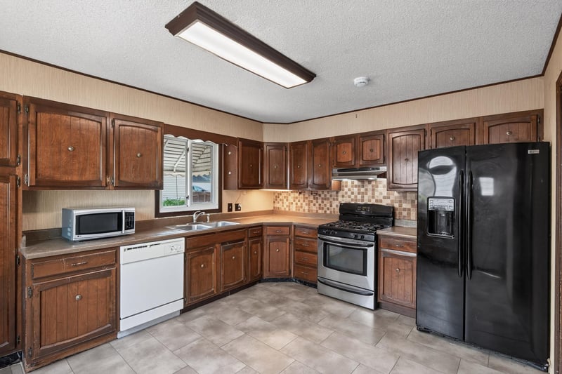 3518 Taylor St NE, Minneapolis, MN 55418