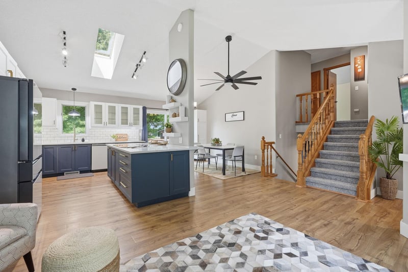 535 Hawthorn Rd, Lino Lakes, MN 55014