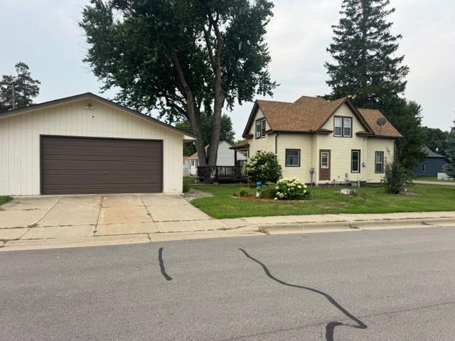501 1st Ave SE, Pine Island, MN 55963