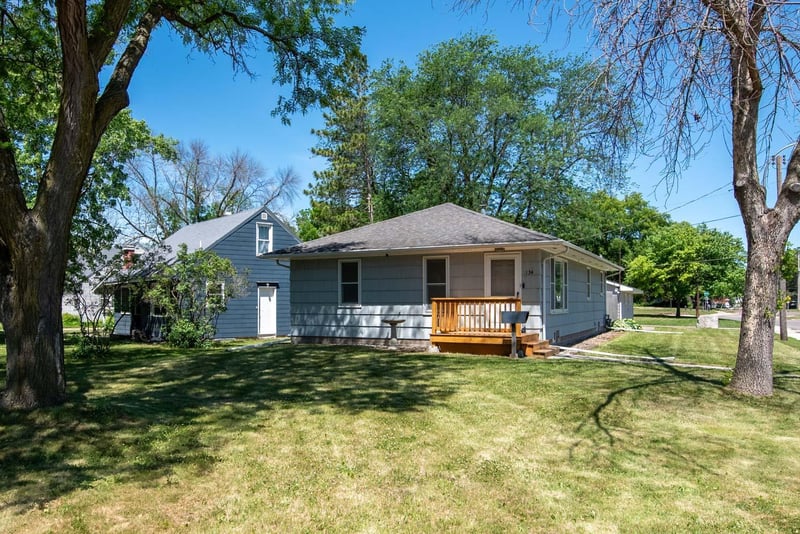 134 Haynes St, Mankato, MN 56001
