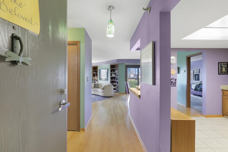 20 2nd St NE #P1101, Minneapolis, MN 55413