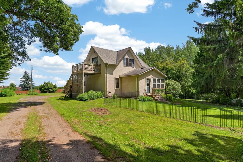 55333 Elmcrest Ave, Pine City, MN 55063