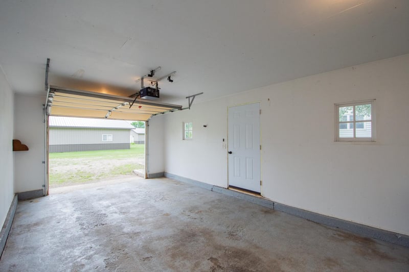 204 3rd Ave E, Gary, MN 56545