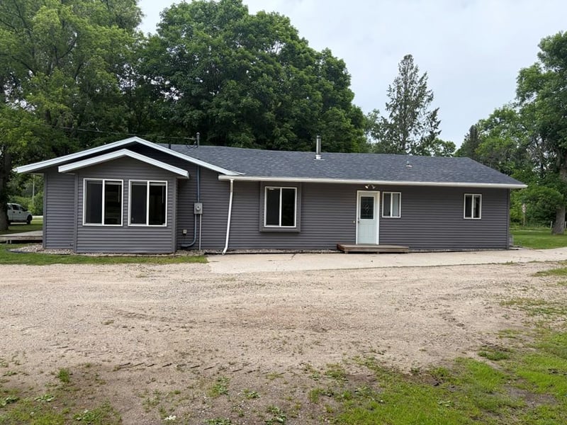 106 Cornwell Ave, New York Mills, MN 56567