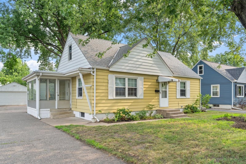 5312 50th Ave N, Crystal, MN 55429