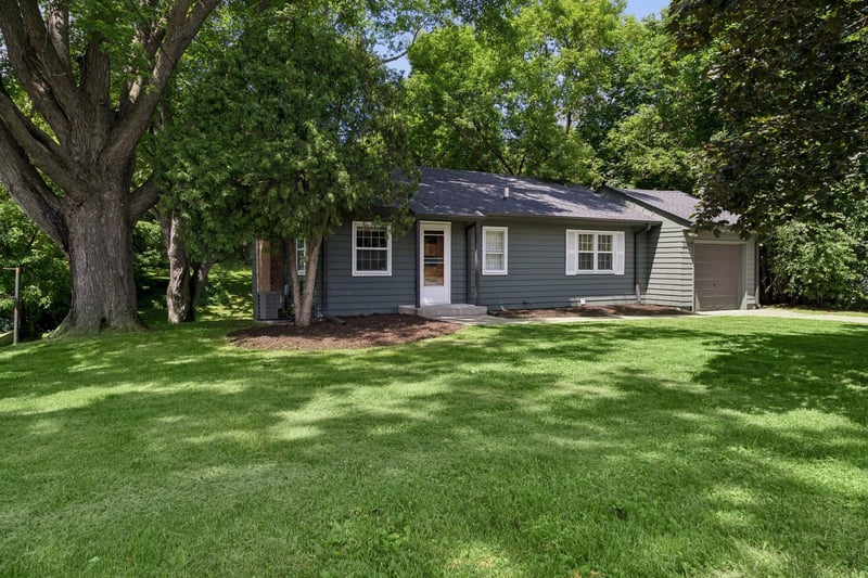 3522 Baker Rd, Minnetonka, MN 55305