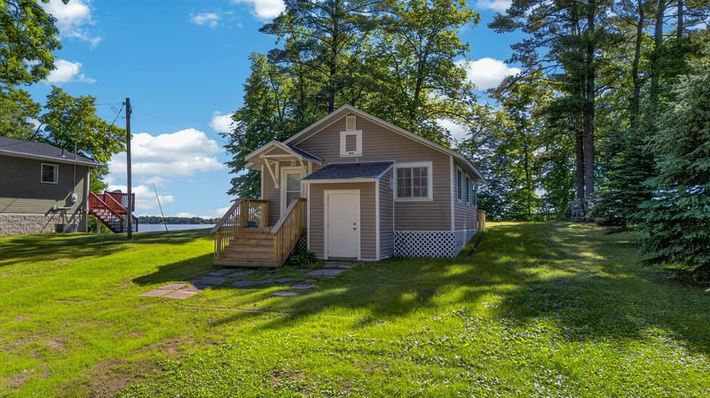 13800 Linden Tree Rd, Grasston, MN 55030