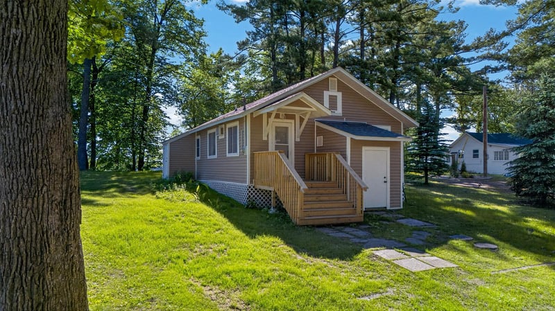 13800 Linden Tree Rd, Grasston, MN 55030