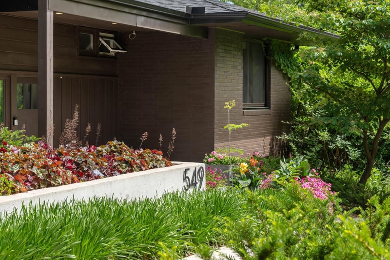 549 Turnpike Rd, Golden Valley, MN 55416