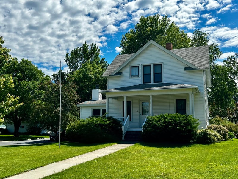410 1st Ave SE, Harmony, MN 55939