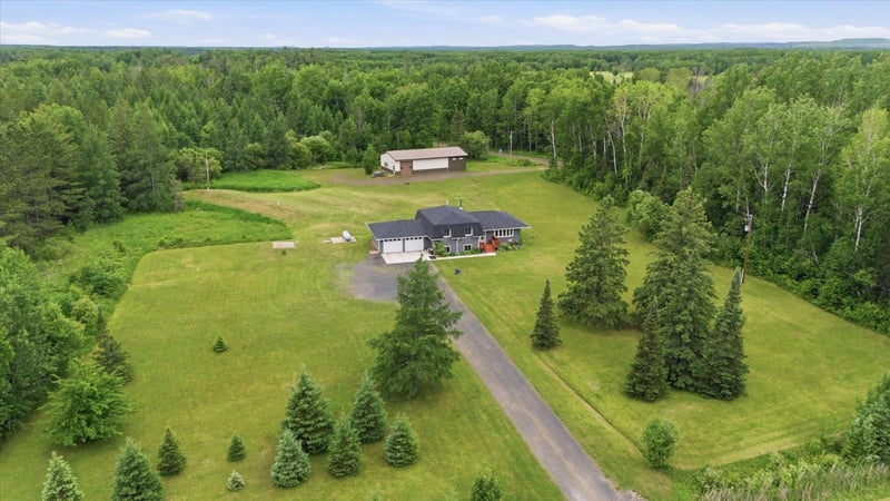 4979 Highway 7, Mountain Iron, MN 55768