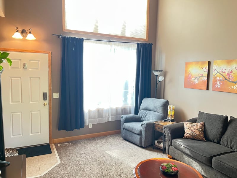 9174 Overlook Ln, Monticello, MN 55362