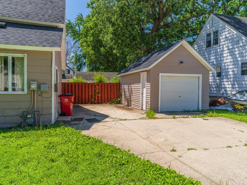 400 2nd St SE, Austin, MN 55912