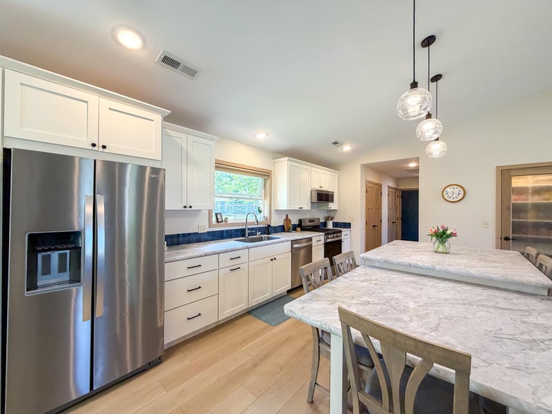 612 Irving Beach Dr SW, Bemidji, MN 56601