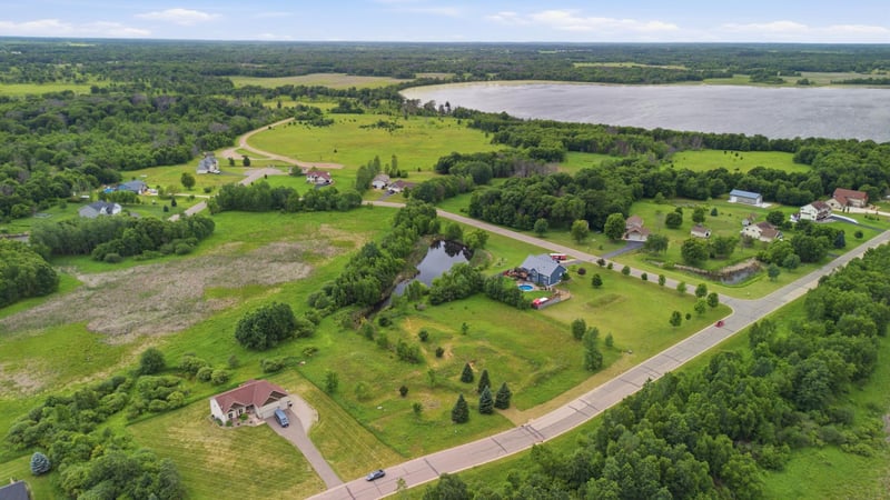 000 236 Ln NE, East Bethel, MN 55005