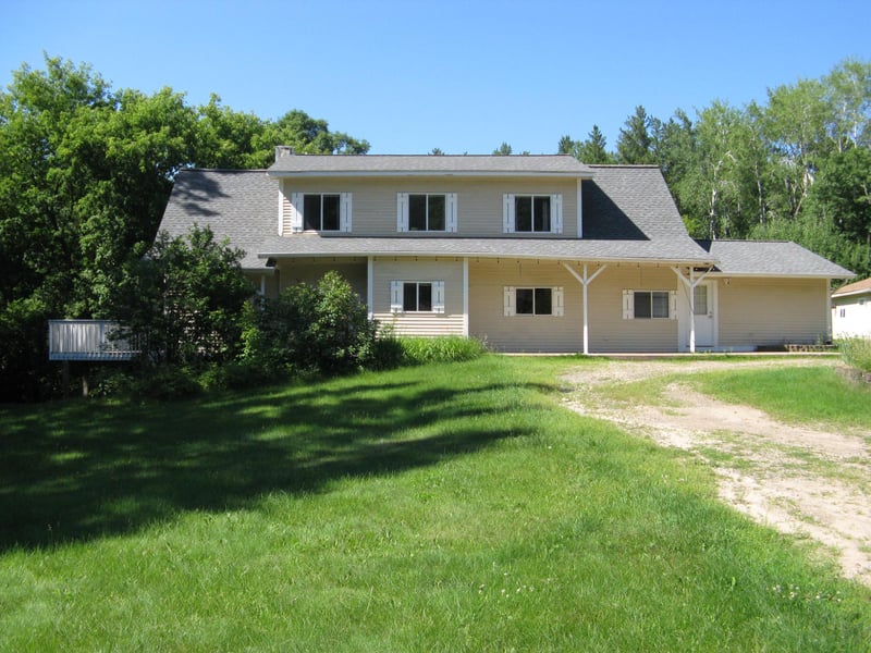 8218 Ski Chalet Dr, Pequot Lakes, MN 56472