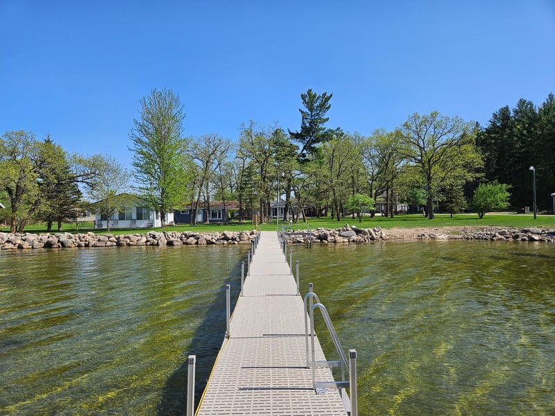 42877 Sunshine Villa Dr, New York Mills, MN 56567