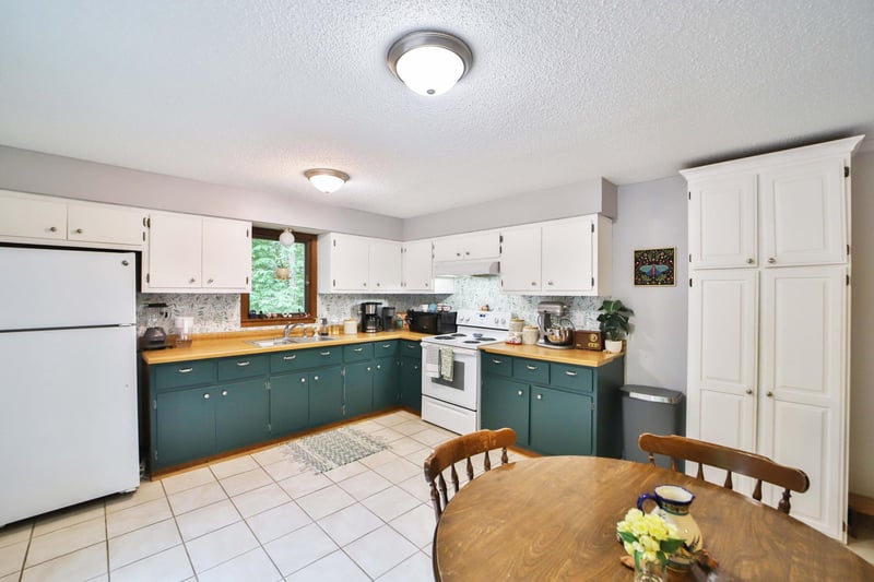 4654 Forest Hills Cir, Nisswa, MN 56468