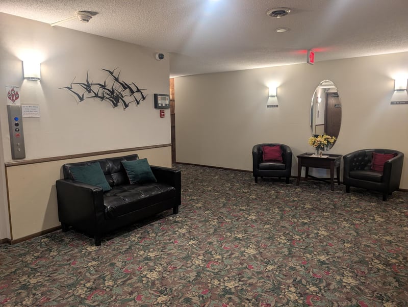 260 Westview Dr #216, West Saint Paul, MN 55118