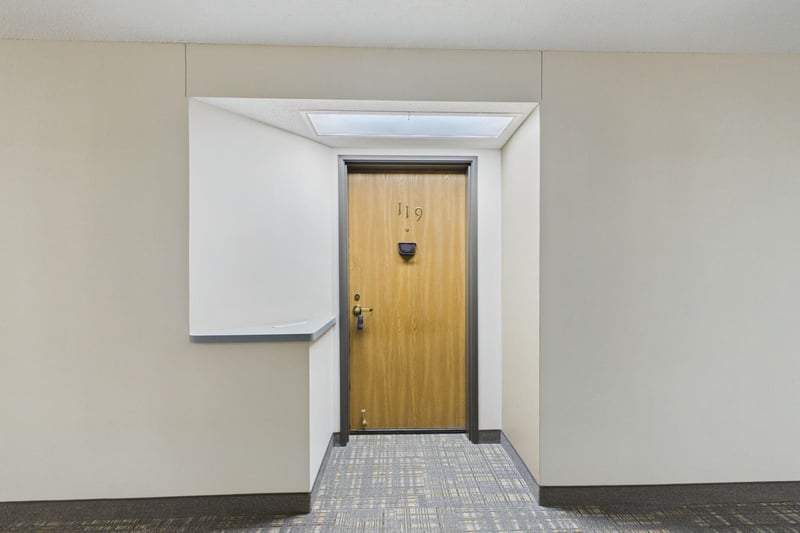 500 County Road B W #119, Roseville, MN 55113