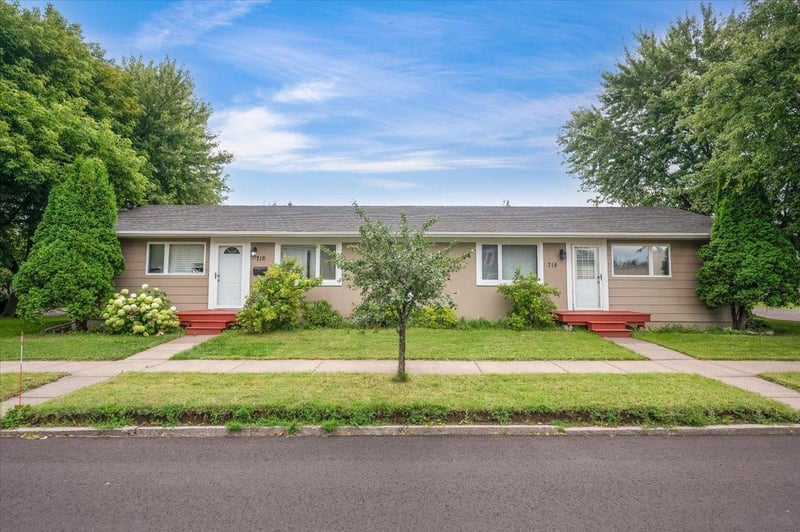 716 - 718 22nd Ave E, Superior, WI 54880