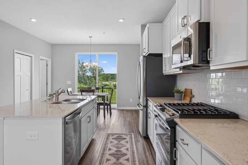 8658 London Cir NE #B, Blaine, MN 55449