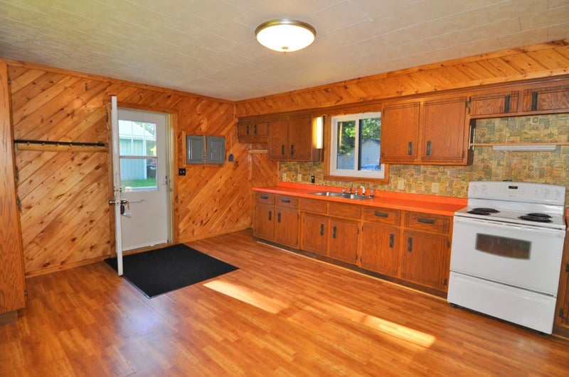 390 Pleasant Ave SE, Akeley, MN 56433