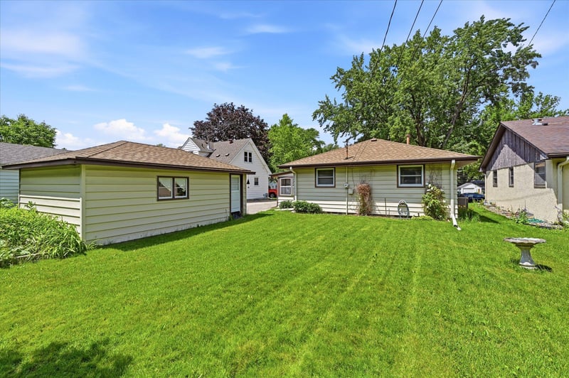 2126 Forest Dr NE, Columbia Heights, MN 55421