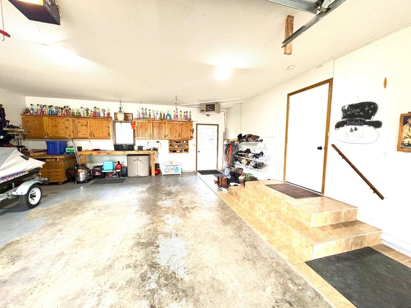 1365 7th St, Dawson, MN 56232