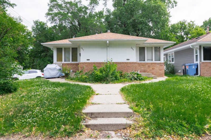 2417 Cole Ave SE, Minneapolis, MN 55414