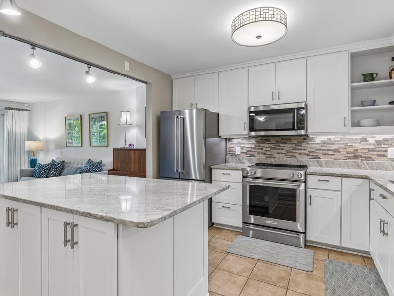 210 W Grant St #107, Minneapolis, MN 55403