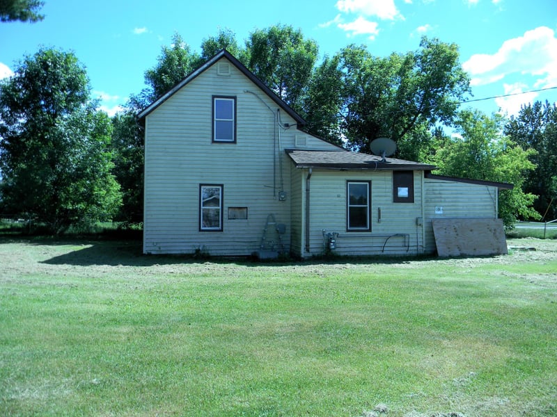310 2nd St SE, Deer River, MN 56636