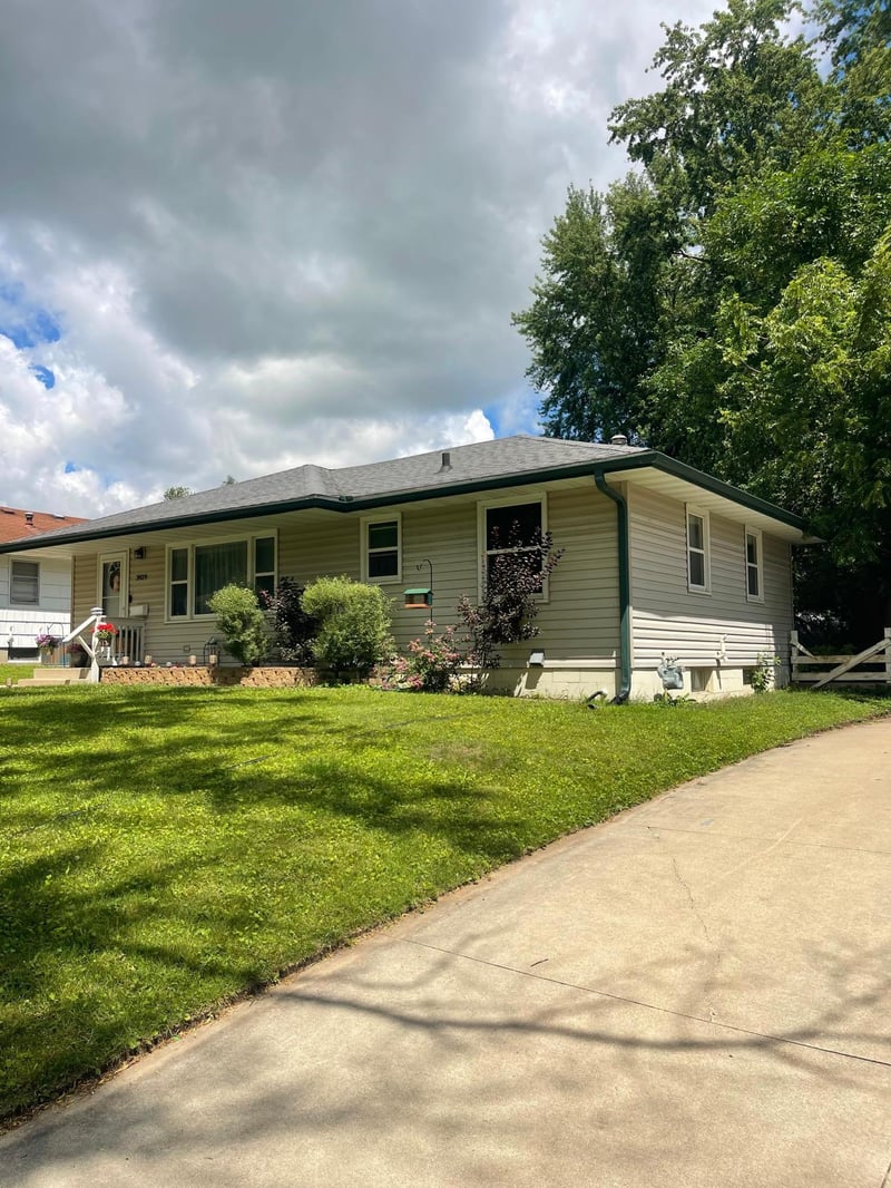 3929 5th St NW, Rochester, MN 55901