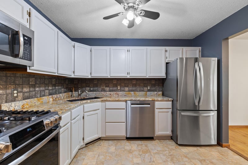 4150 Maureen Dr NE, Columbia Heights, MN 55421