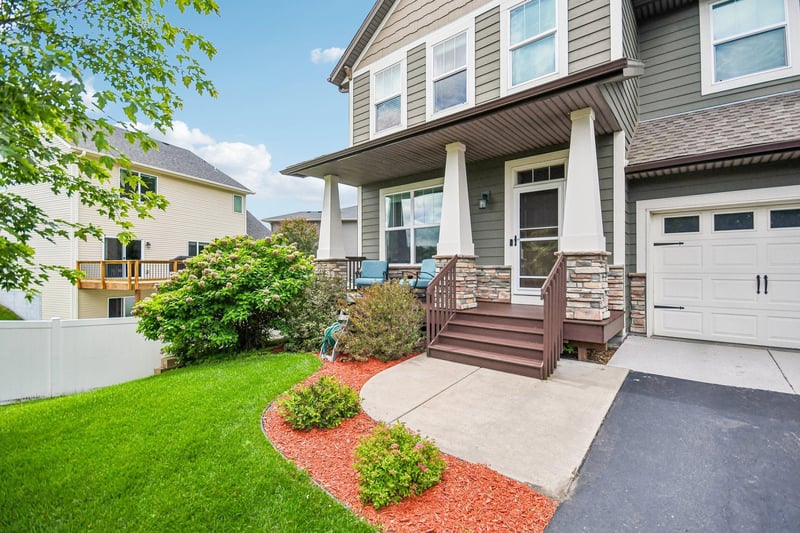 130 124th Ln NW, Coon Rapids, MN 55448