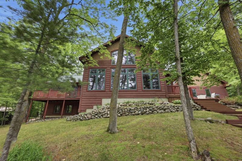 21516 NE Pickerel Lake Rd, Detroit Lakes, MN 56501