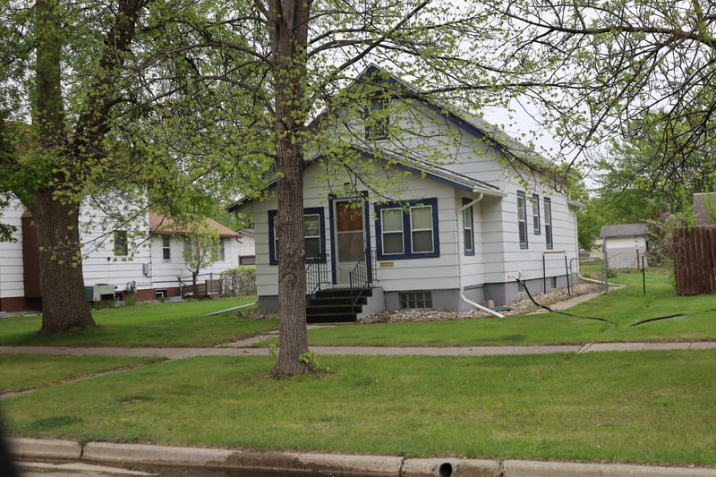 224 6th St S, Breckenridge, MN 56520
