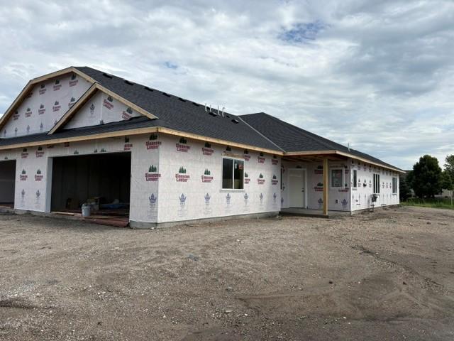 270 Eau Claire Ave SE, Hutchinson, MN 55350